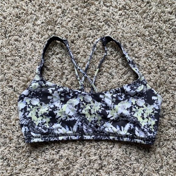 lululemon athletica Other - Lululemon Free to Zen Bra